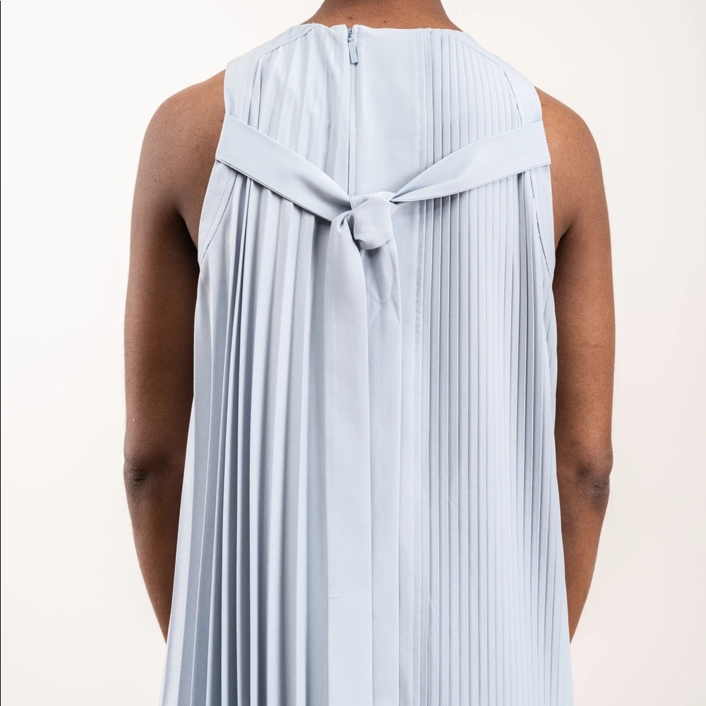 NWT Tibi Edith Pleated Sleeveless Dress, Pebble Gray, size 4 - Picture 6 of 6